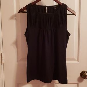 Sleeveless Banana Republic top xs